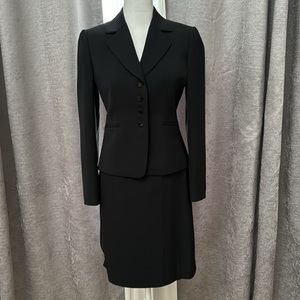 Tahari Skirt Suit